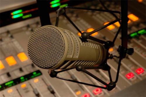Programa De Rádio Educação Em Debate: Desafios E Estratégias Para Consolidação De Uma Prática Educomunicativa