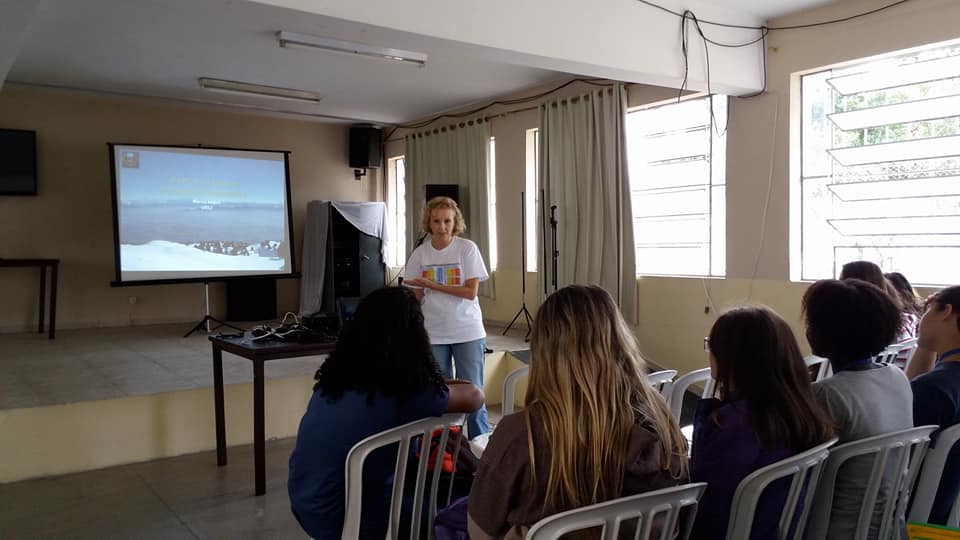 IPPOG-Masterclasses Em Escola Pública Estadual Do Rio De Janeiro: A Percepção Dos Alunos Participantes