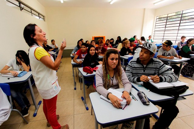 Professores Da Rede Estadual De Educação De Minas Gerais (REE/MG): Informações E Sugestões Aos Gestores. Nota Técnica